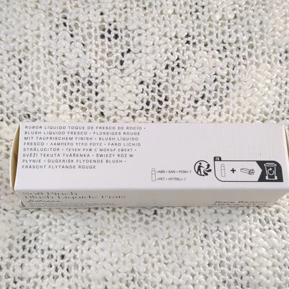 Rare Beauty Soft Pinch Blush in Believe, 7.5ml/0.25fl oz - Picture 6 of 11